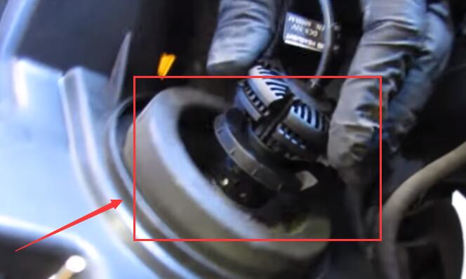 Ford F150 High Low Beam Headlights Bulbs Installation Guide Install