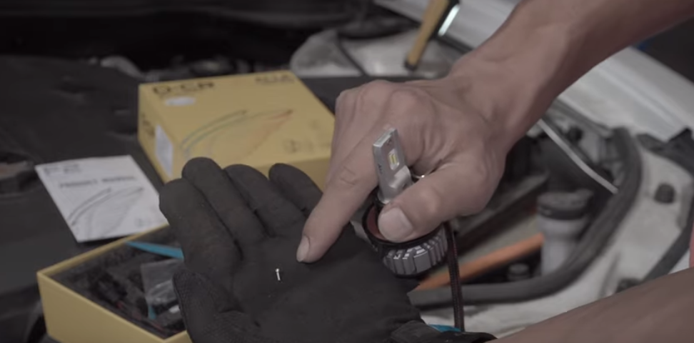 How to Adjust Chevrolet Camaro LED Headlights Bulb Beam Pattern