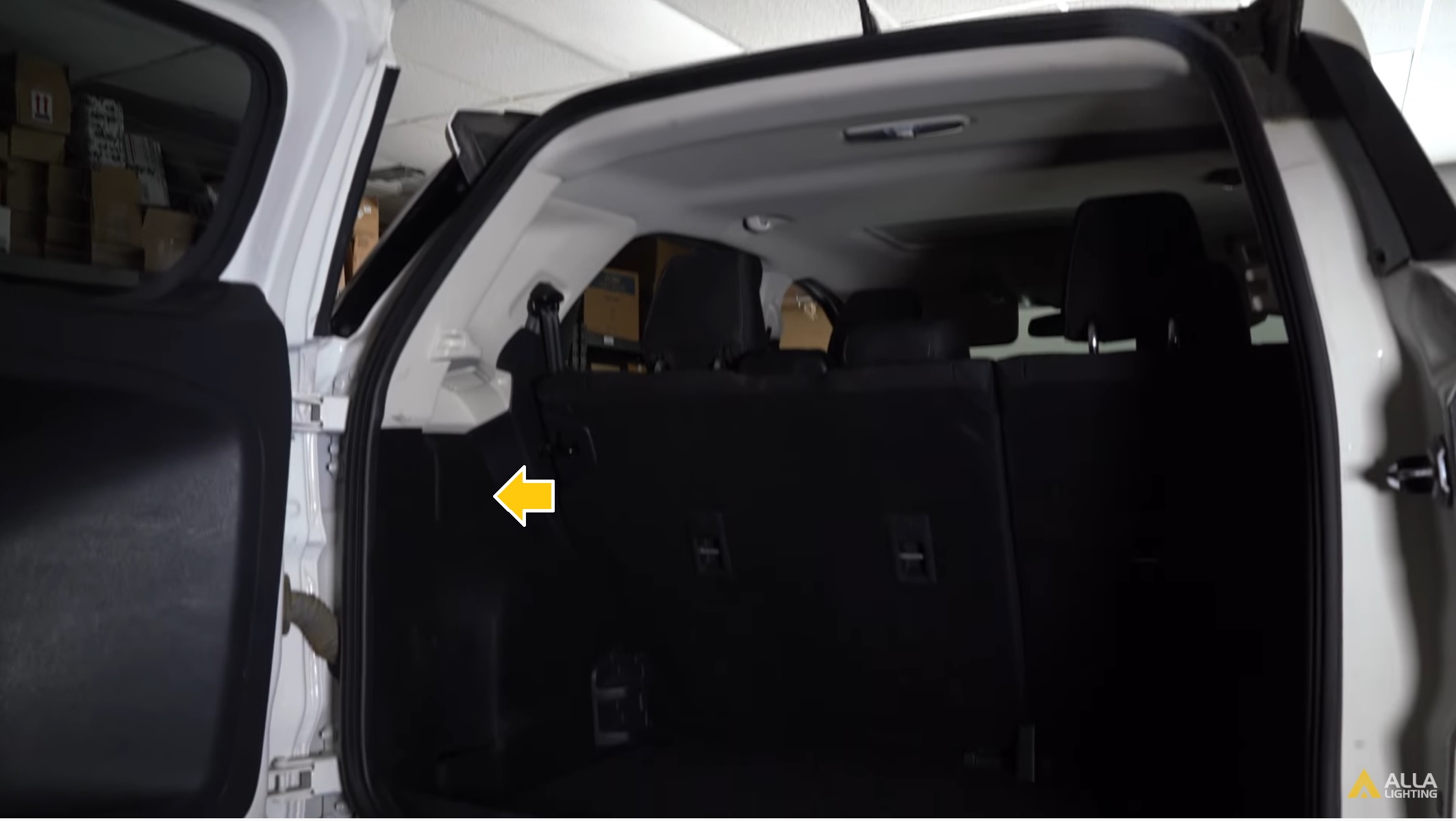 How to Change | Replace | Install 2018 Ford EcoSport Rear Turn Signal Lights Bulbs | LED upgrade 4