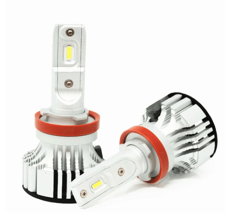 H11 DCR LED bulbs used in Toyota Sienna vehicle