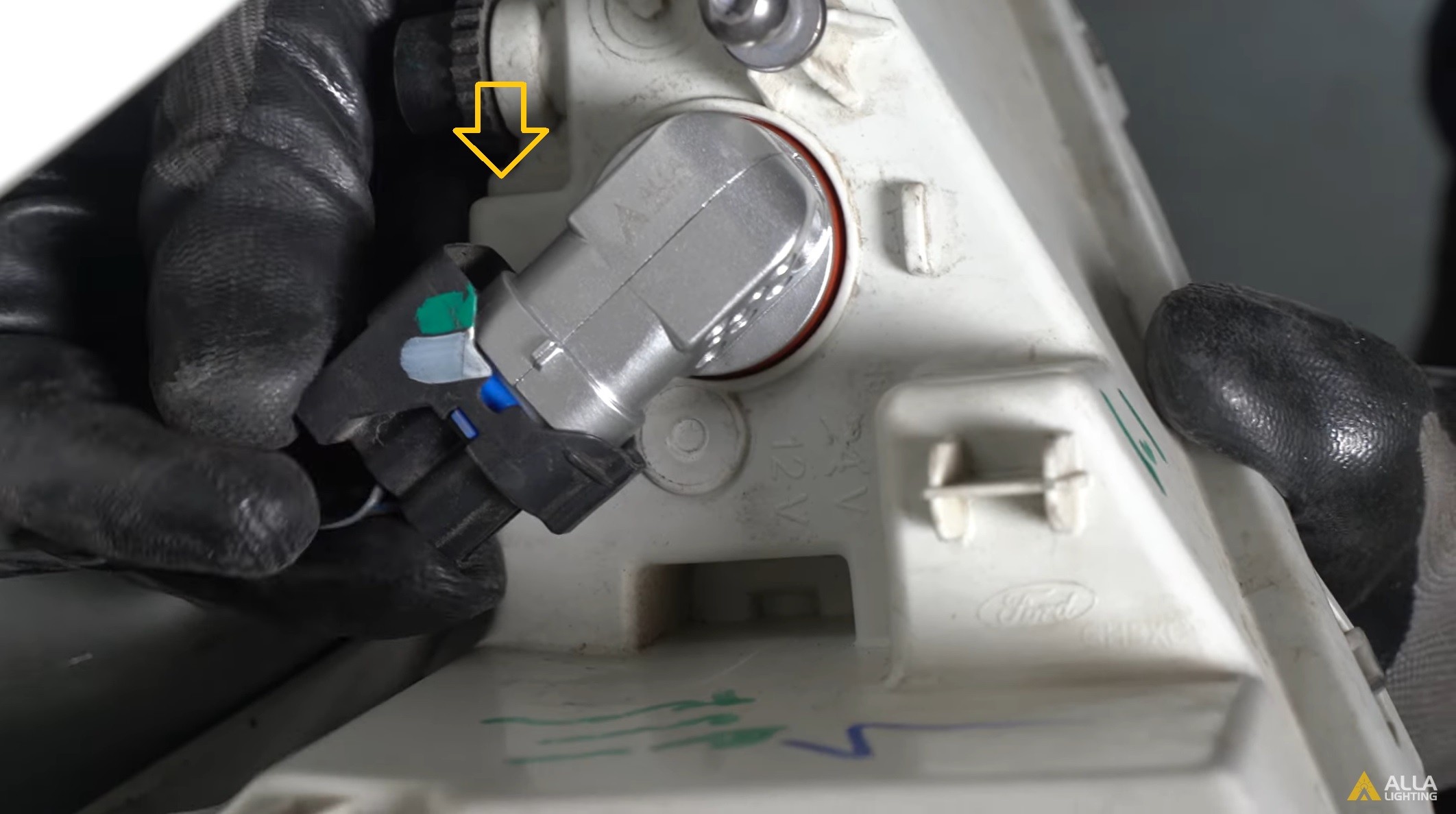 Change | Install | Replace 2018 Ford EcoSport Fog Light Bulb | LED Upgrade 19