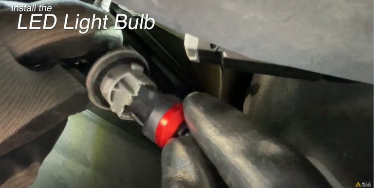 How to replace reverse lights with LED bulbs in a 2019 Honda Passport 5