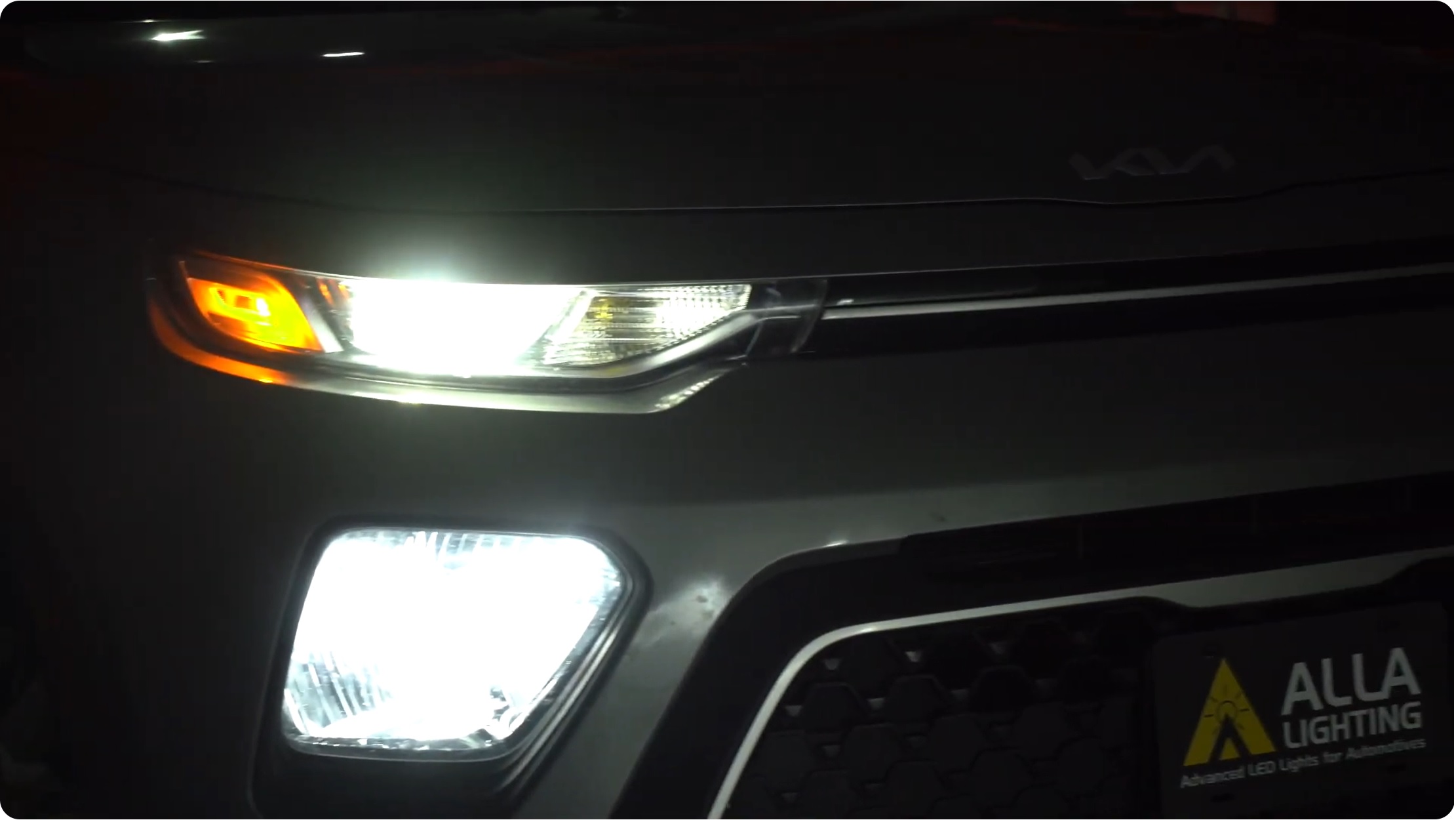 Easy Replace Headlight bulbs 2020-2023 Kia Soul | LED Installation 48