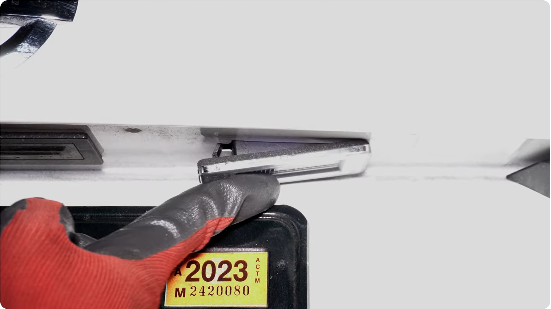 How to Replace 2020-2023 Nissan Sentra License Plate Light Assembly 17