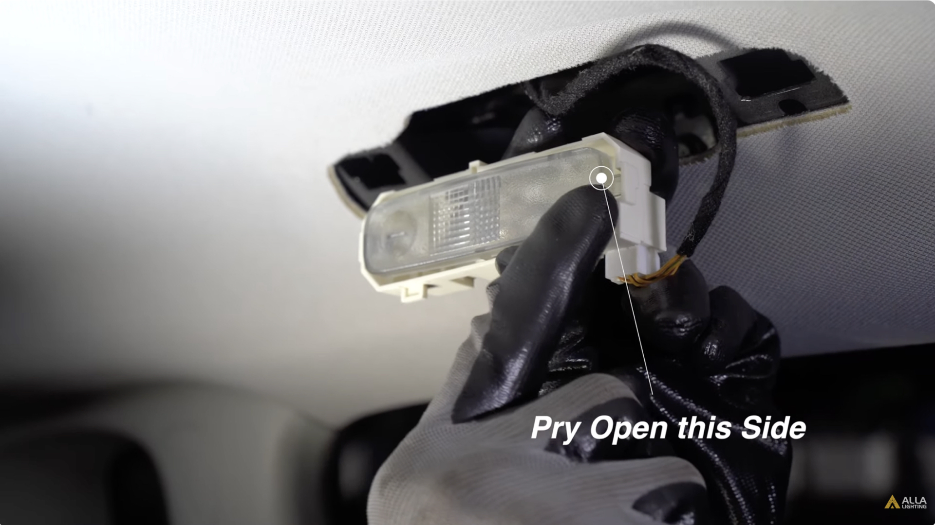 2018-2022 Jeep Compass Dome Light Bulbs Installation 13